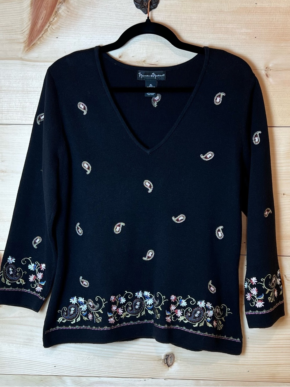 Mercer & Madison Black V-Neck Sweater w/Paisley & Floral Embroidery Vintage 90s